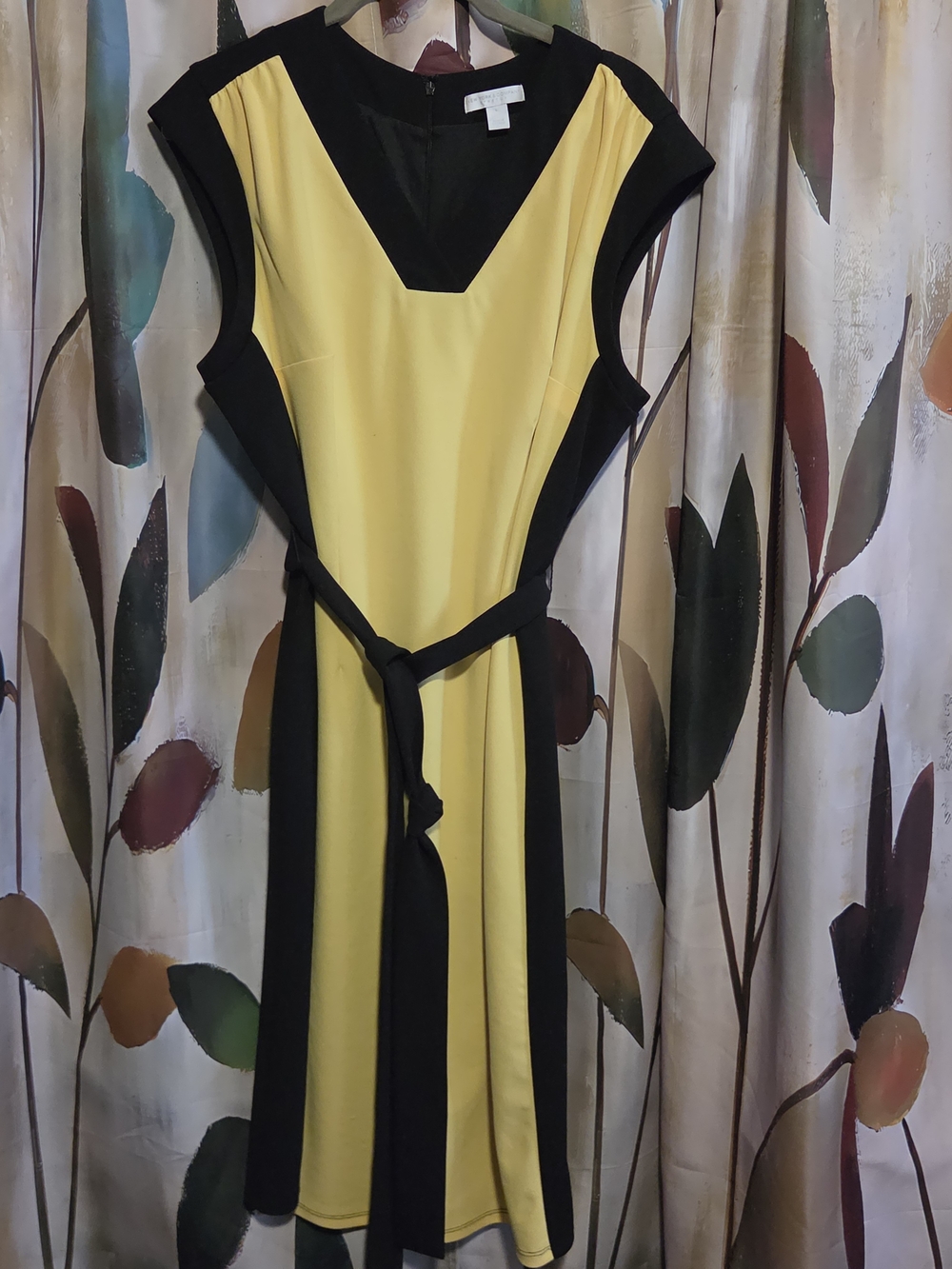 New York & Company Yellow and Black Midi Dress with Waist Tie